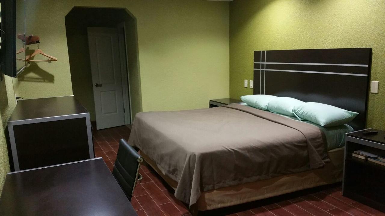 Derrick Inn Big Lake Ngoại thất bức ảnh